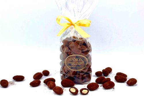 sachet d'amandes chocolat noir poudré cacao Manon